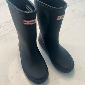 Hunter Kids Classic Navy Rain Boots